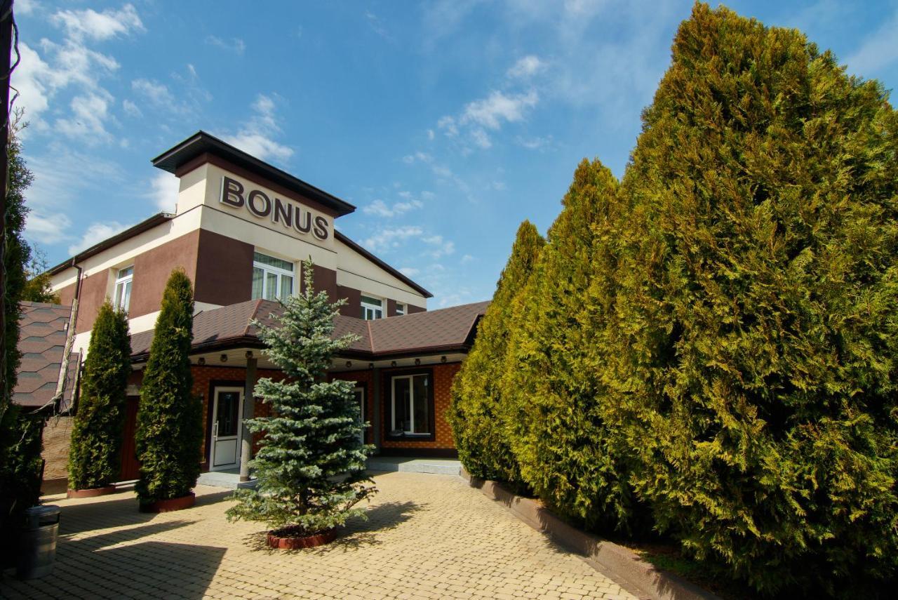 Bonus Aparthotel Vinnytsia Exterior photo